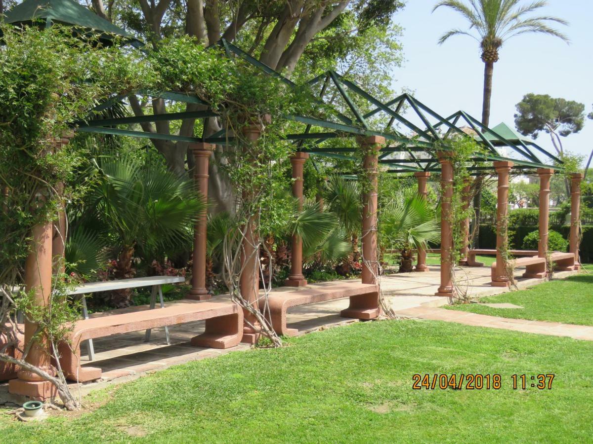 Benal Beach Apartment Benalmádena Eksteriør billede
